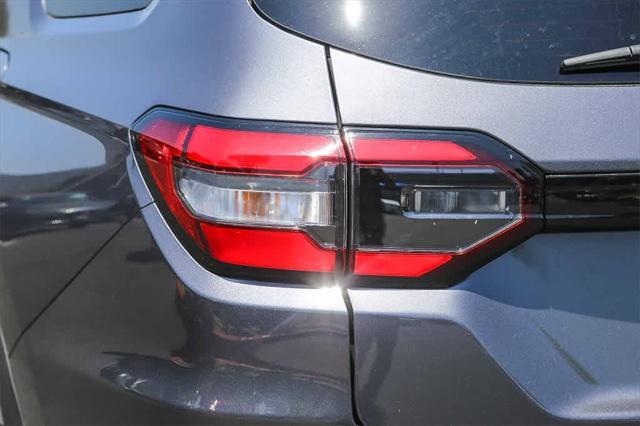 new 2025 Honda Pilot car, priced at $55,260