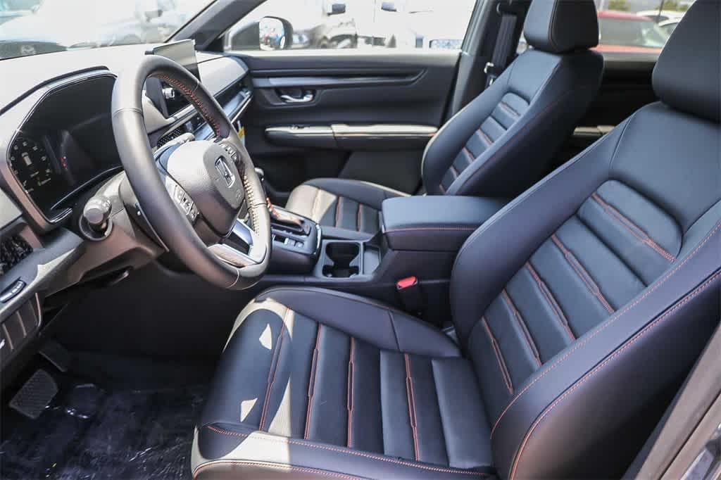 new 2026 Honda CR-V Hybrid car, priced at $41,675