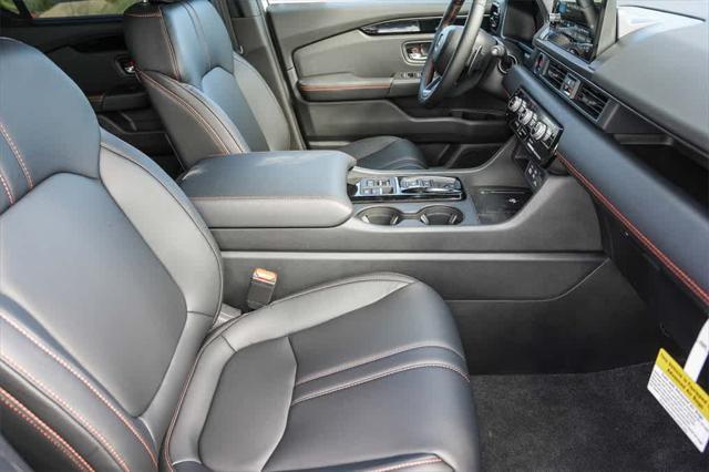 new 2025 Honda Pilot car, priced at $50,850