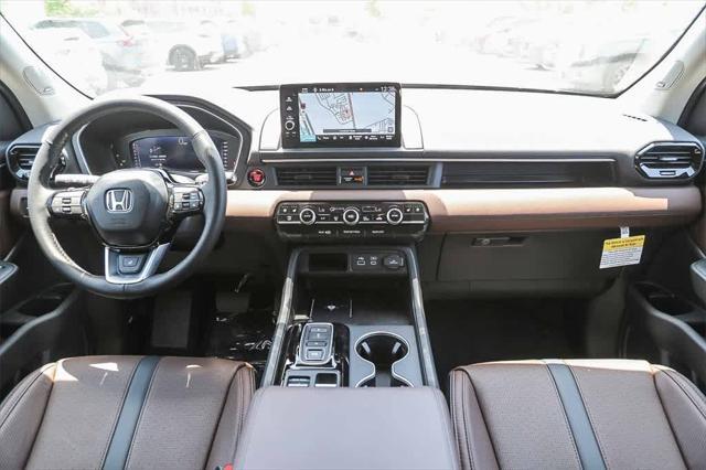 new 2025 Honda Pilot car, priced at $55,520