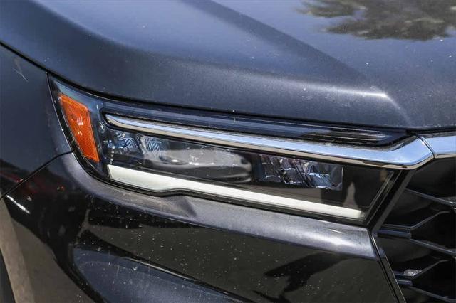 new 2025 Honda Pilot car, priced at $55,520
