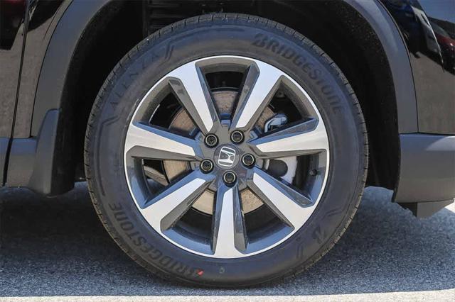 new 2025 Honda Pilot car, priced at $55,520