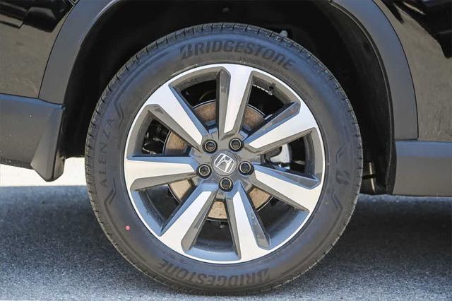 new 2025 Honda Pilot car, priced at $55,520