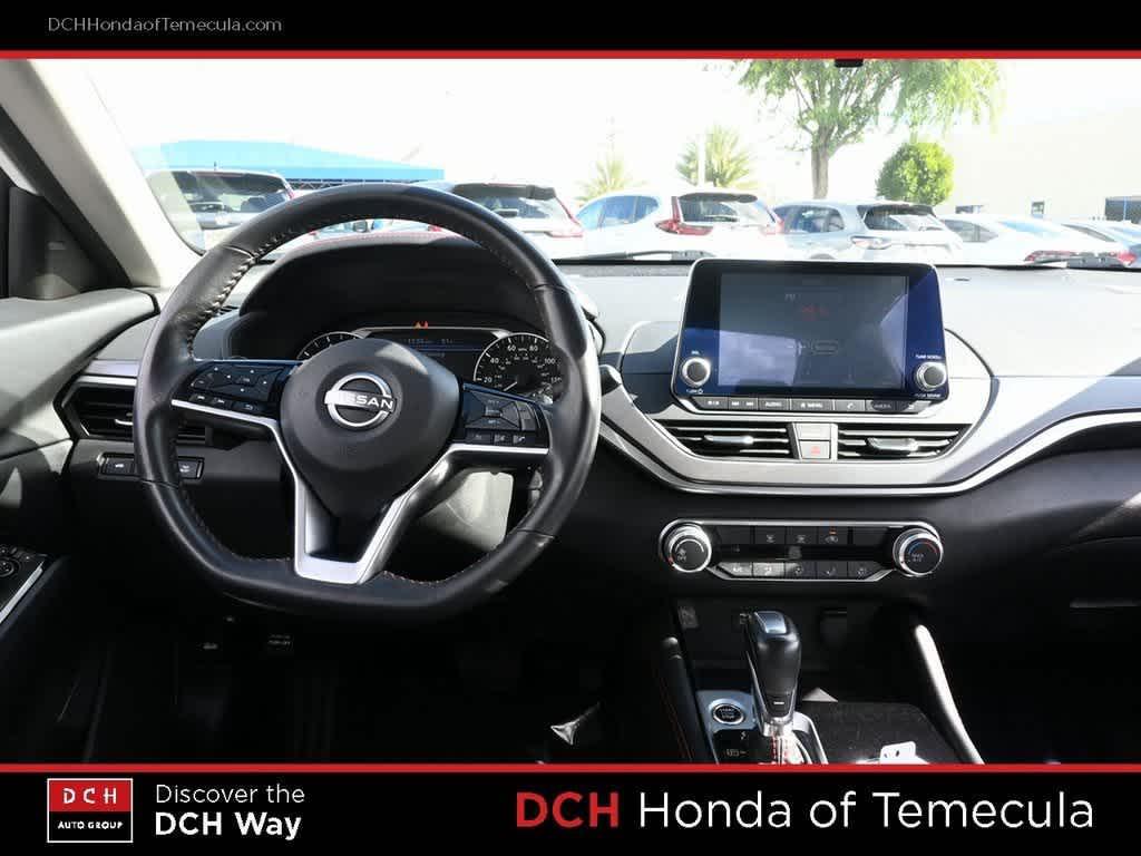 used 2023 Nissan Altima car, priced at $21,999