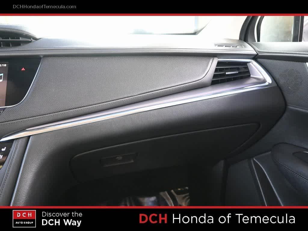 used 2017 Cadillac XT5 car, priced at $15,653