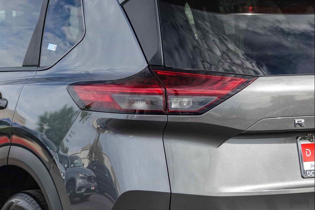 used 2022 Nissan Rogue car, priced at $19,990