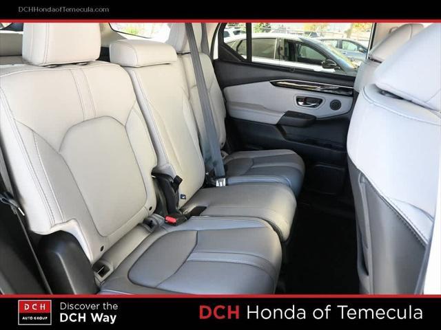 used 2025 Honda Pilot car, priced at $44,432