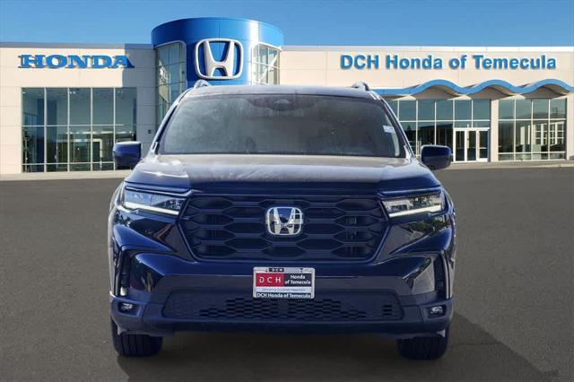 new 2025 Honda Pilot car, priced at $43,695