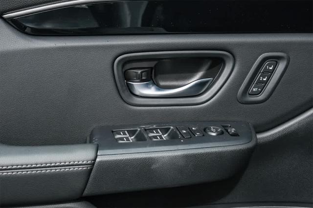 new 2025 Honda Pilot car, priced at $46,135