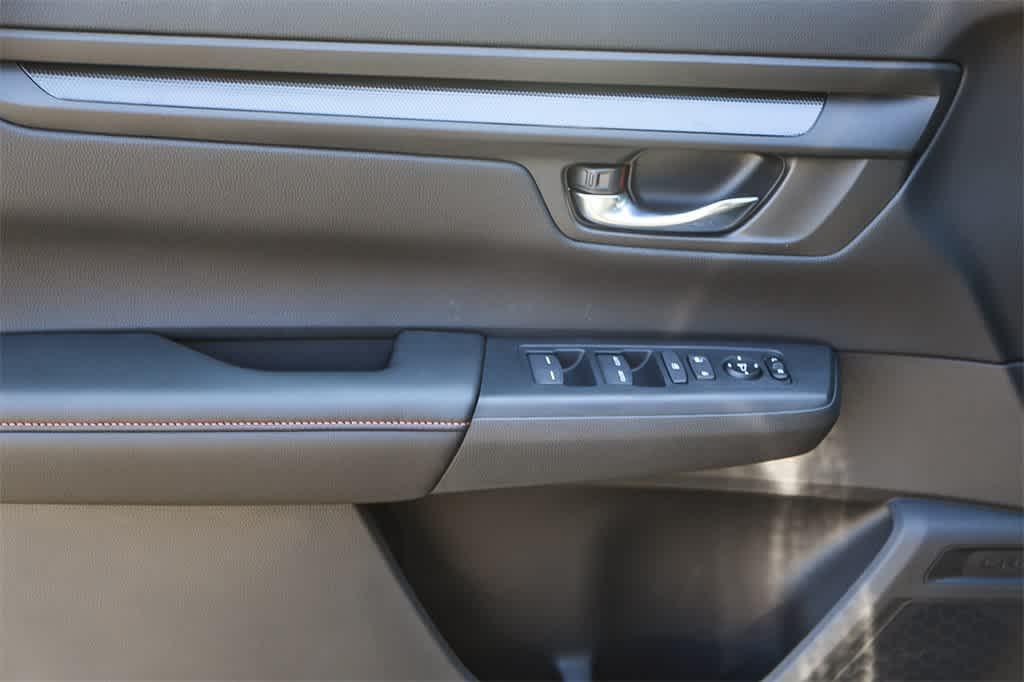 new 2026 Honda CR-V Hybrid car, priced at $39,035