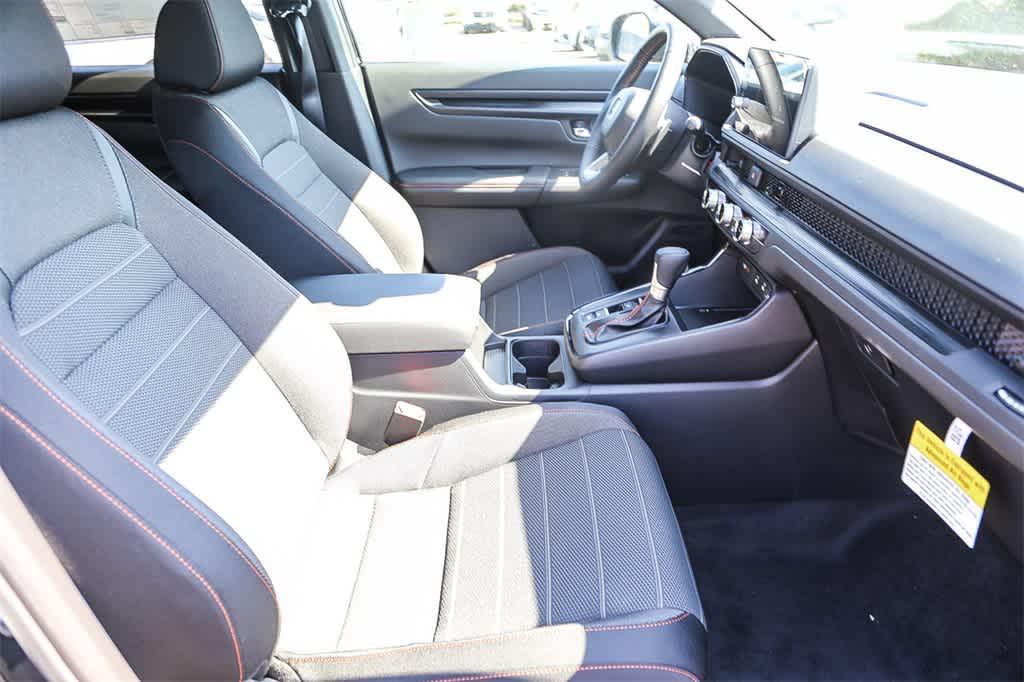 new 2026 Honda CR-V Hybrid car, priced at $39,035