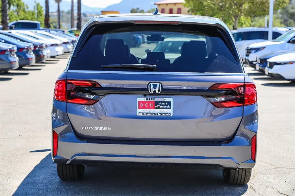 new 2026 Honda Odyssey car, priced at $44,290