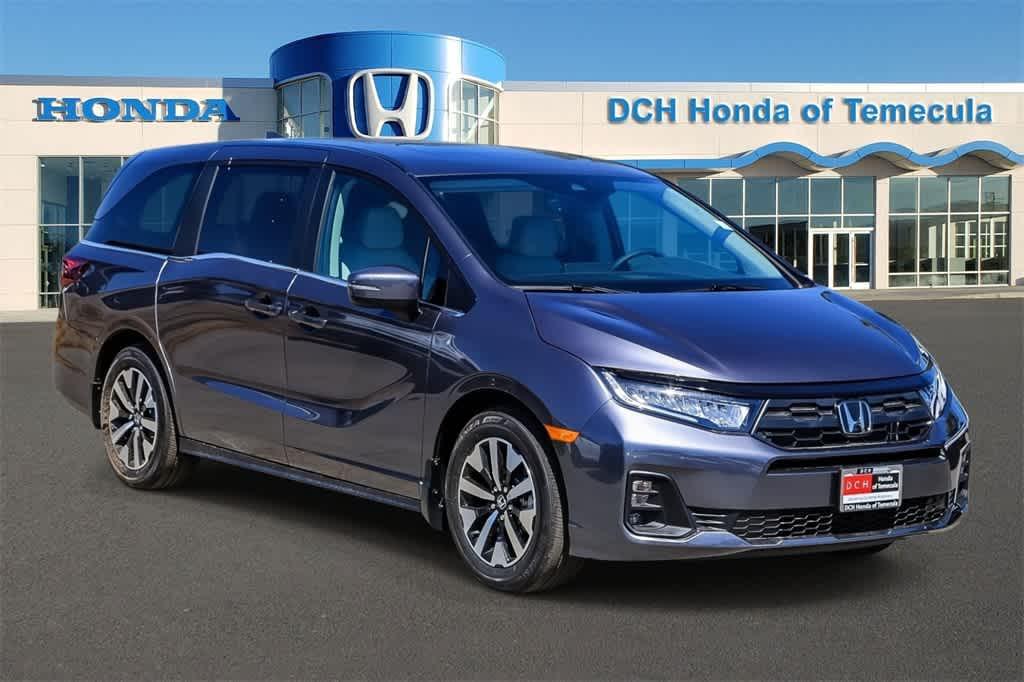 new 2026 Honda Odyssey car, priced at $44,290