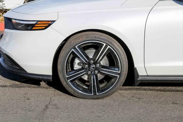 new 2025 Honda Accord Hybrid car, priced at $35,260