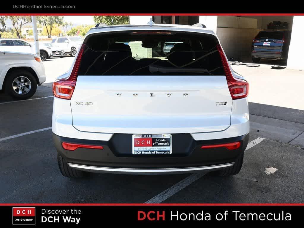 used 2021 Volvo XC40 car, priced at $21,997