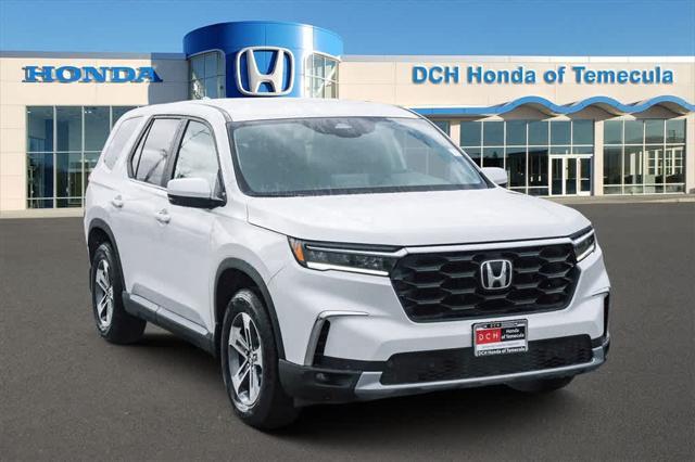 new 2025 Honda Pilot car, priced at $46,080