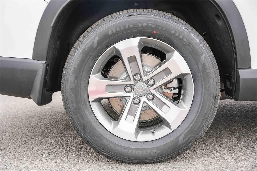 new 2025 Honda Pilot car, priced at $45,450