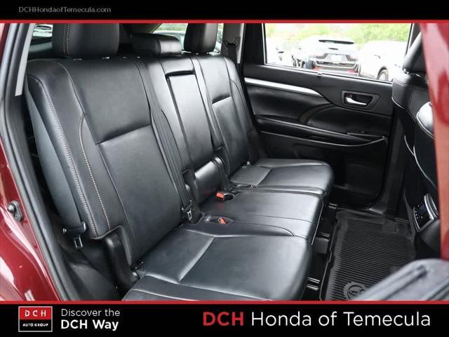 used 2019 Toyota Highlander car, priced at $29,441