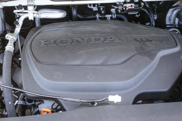 new 2025 Honda Odyssey car, priced at $48,815
