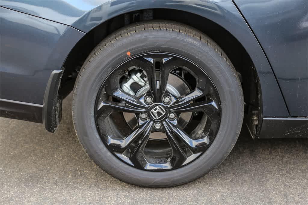 new 2025 Honda Accord car, priced at $31,755