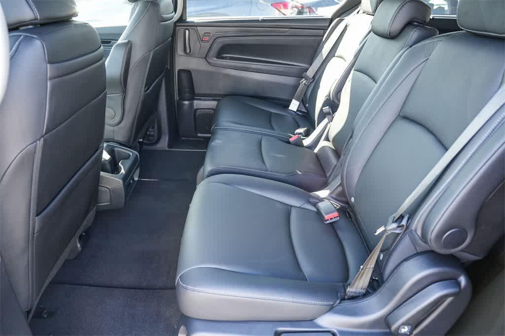 new 2024 Honda Odyssey car, priced at $46,895