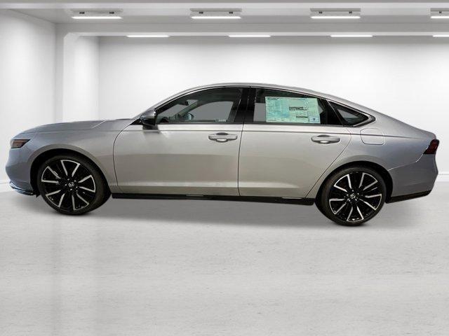 new 2025 Honda Accord Hybrid car, priced at $40,495