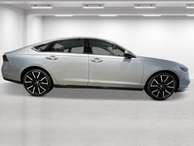 new 2025 Honda Accord Hybrid car, priced at $40,495