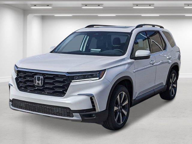 new 2025 Honda Pilot car, priced at $52,440