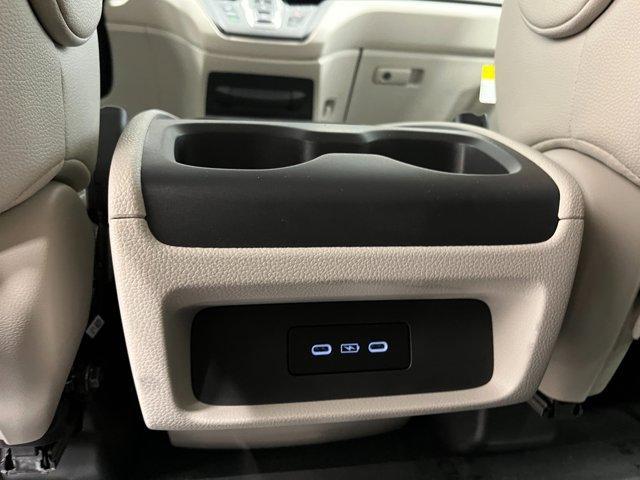 new 2025 Honda Odyssey car, priced at $44,125
