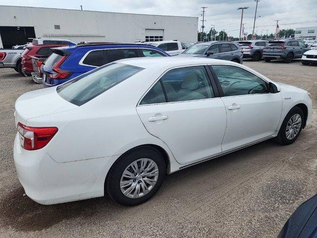 used 2014 Toyota Camry Hybrid car, priced at $15,900