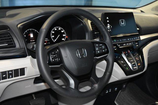 used 2025 Honda Odyssey car, priced at $48,774