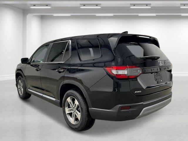 new 2025 Honda Pilot car, priced at $46,995