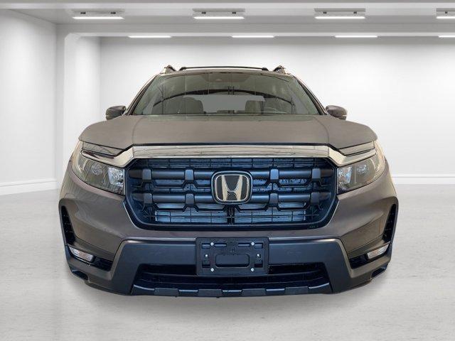 new 2025 Honda Ridgeline car, priced at $45,675