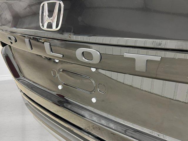 new 2025 Honda Pilot car, priced at $47,050