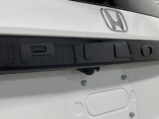 new 2025 Honda Pilot car, priced at $47,450