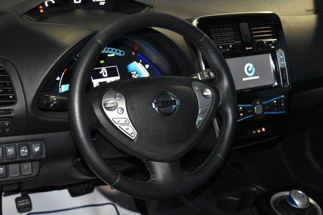 used 2015 Nissan Leaf car, priced at $5,934