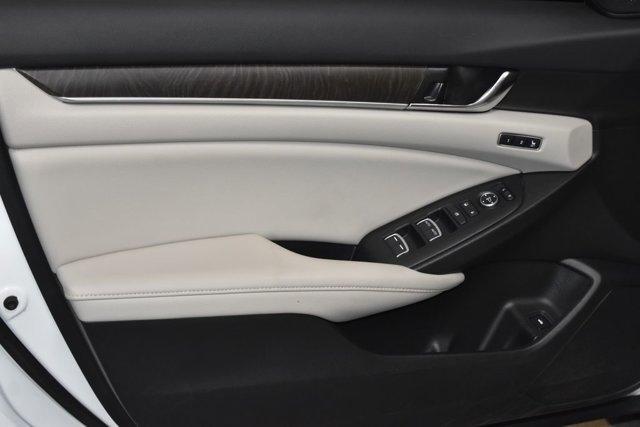 used 2022 Honda Accord Hybrid car, priced at $27,394