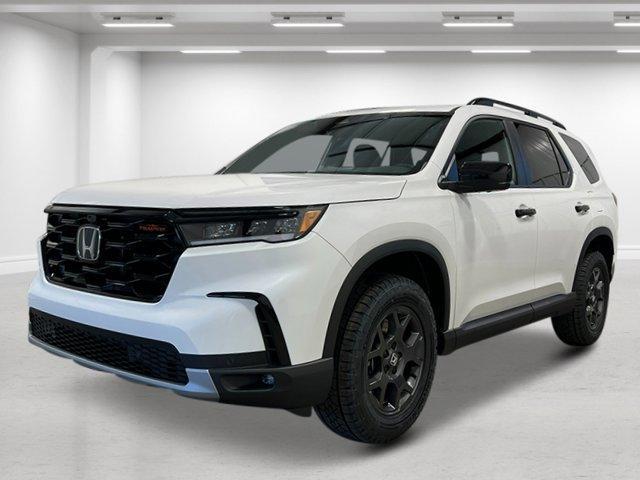 new 2025 Honda Pilot car, priced at $52,090