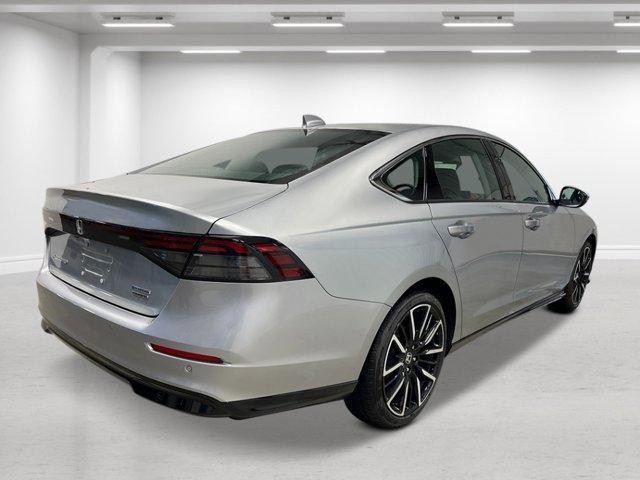 new 2024 Honda Accord Hybrid car, priced at $39,985