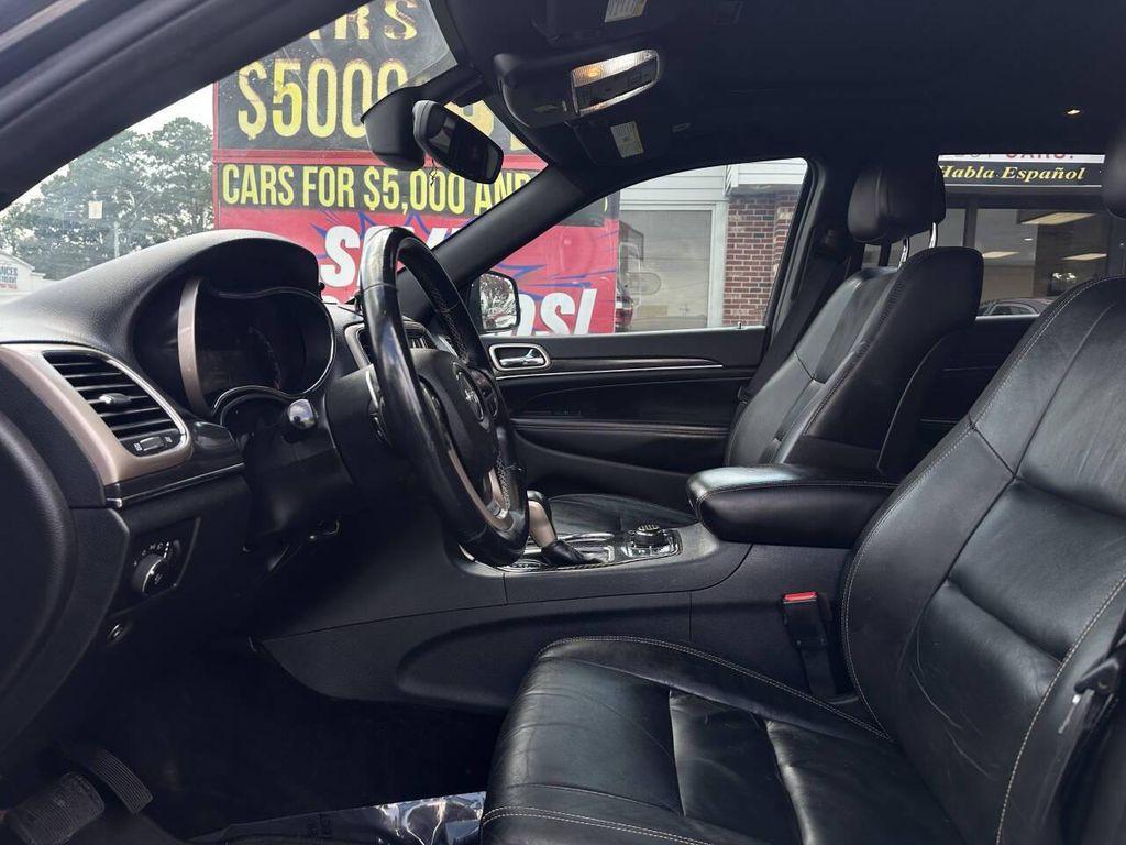 used 2017 Jeep Grand Cherokee car, priced at $14,995