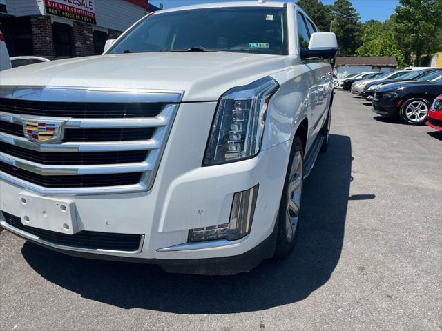 used 2019 Cadillac Escalade ESV car, priced at $34,995