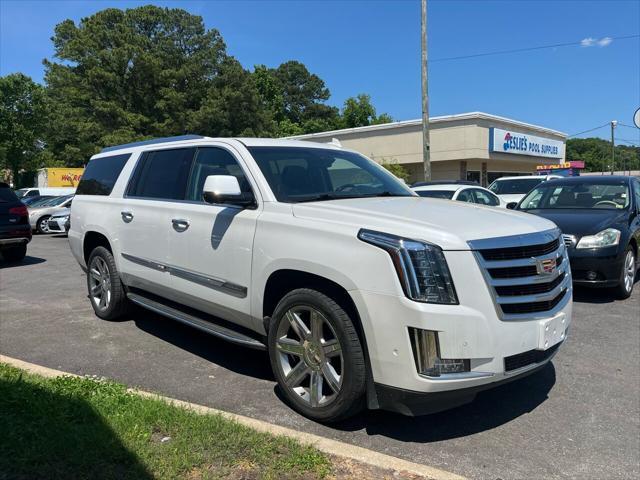 used 2019 Cadillac Escalade ESV car, priced at $34,995