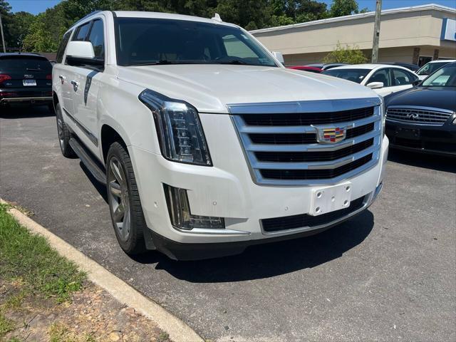 used 2019 Cadillac Escalade ESV car, priced at $34,995