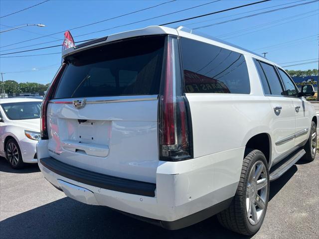 used 2019 Cadillac Escalade ESV car, priced at $34,995