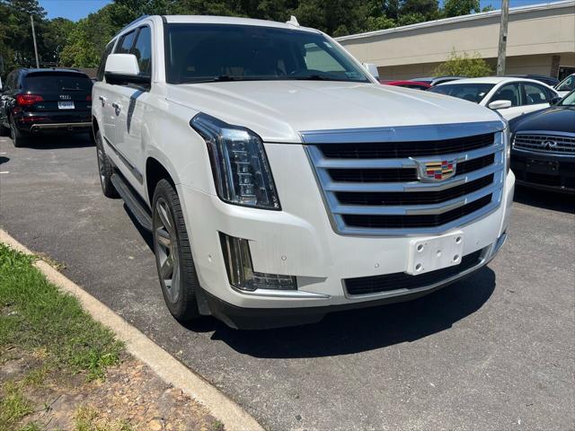 used 2019 Cadillac Escalade ESV car, priced at $34,995