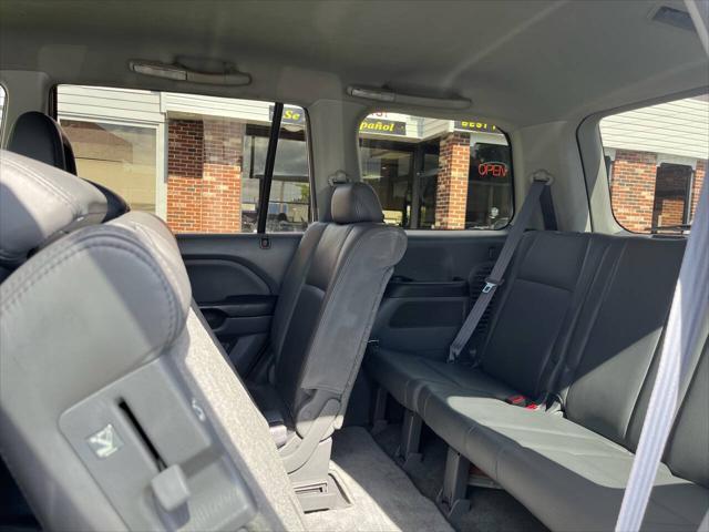 used 2004 Honda Pilot car, priced at $5,995