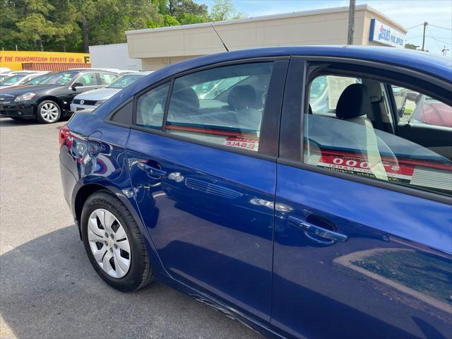 used 2013 Chevrolet Cruze car, priced at $6,995