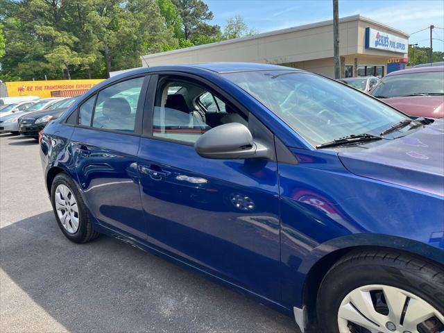 used 2013 Chevrolet Cruze car, priced at $6,995