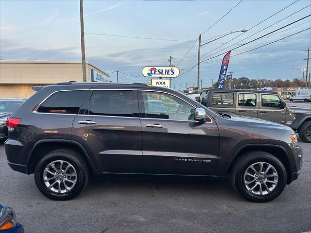 used 2015 Jeep Grand Cherokee car, priced at $13,995