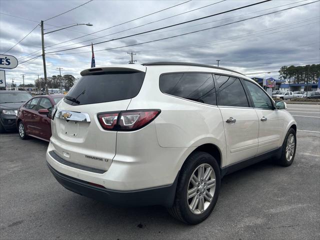 used 2014 Chevrolet Traverse car, priced at $9,995